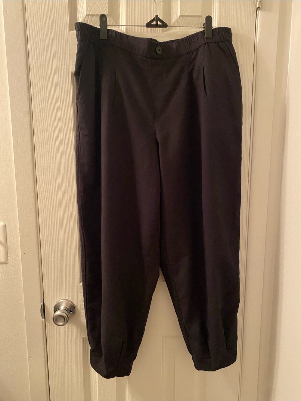 a new day Black Relaxed Tapered Jogger Pants Size Large
